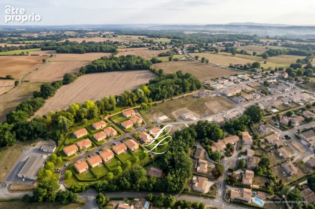 DERNIÈRE CHANCE ! Les 16 derniers terrains à bâtir à Savigny-Lévescault - photo 2