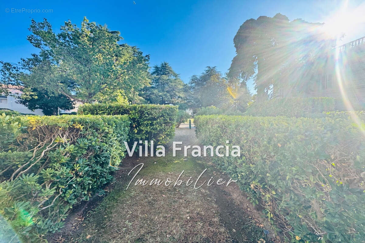 Appartement à CANNES