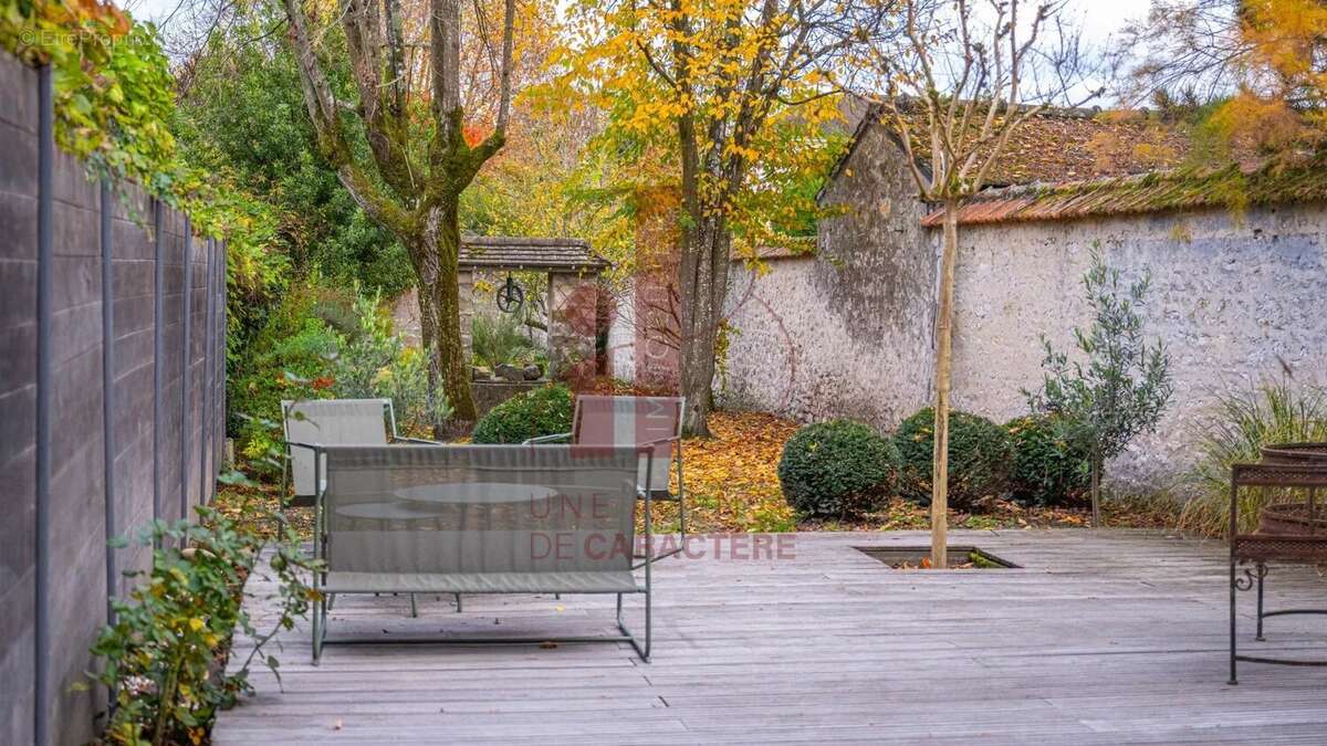 Maison à FONTAINEBLEAU
