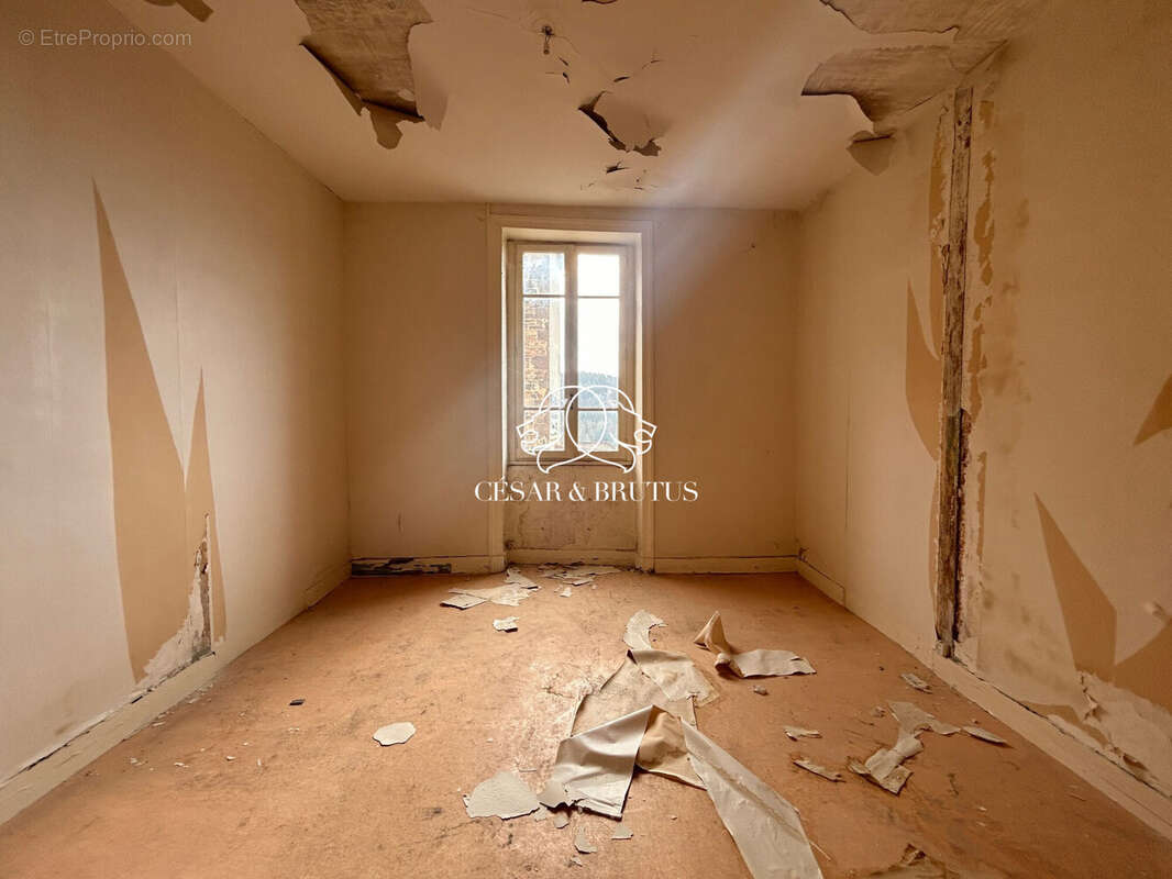Appartement à THIZY