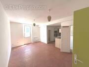 Appartement à TOURVES