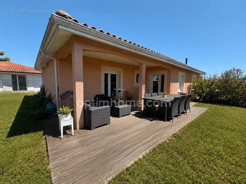 Maison à SAINT-LAURENT-MEDOC