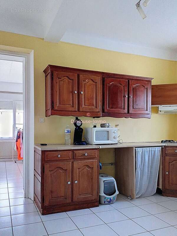 Maison 211 m² à Puybrun  - photo 4
