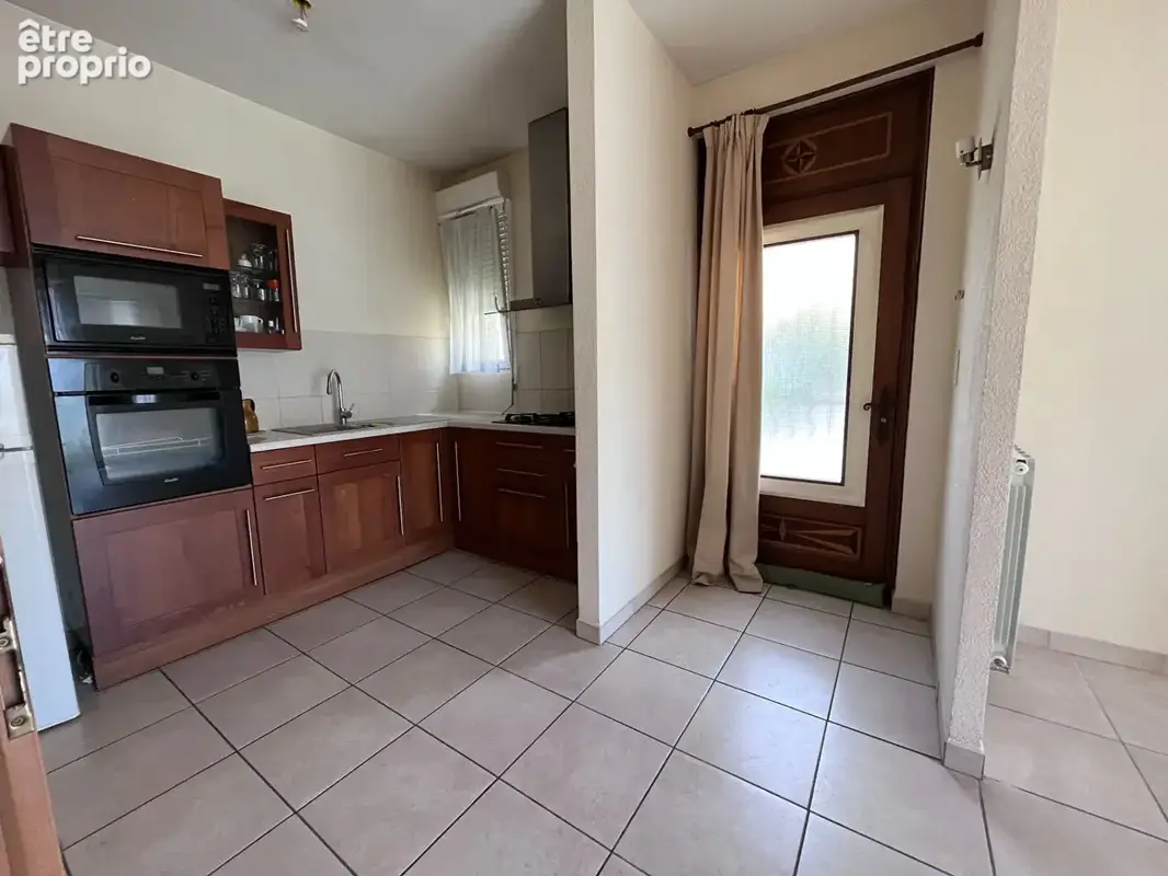 Maison de 105m2 hab 2 chambres avec jardin - photo 4