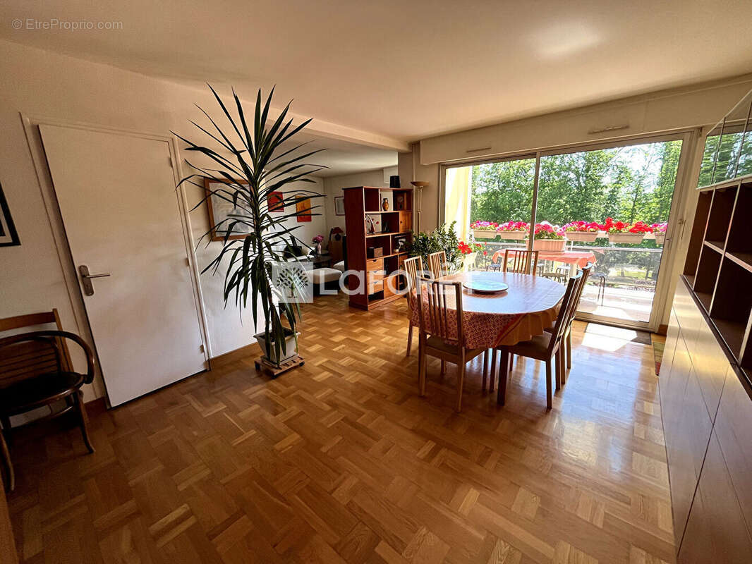 Appartement Meulan-en-yvelines 4 pièce(s) 99.83 m2 - photo 3