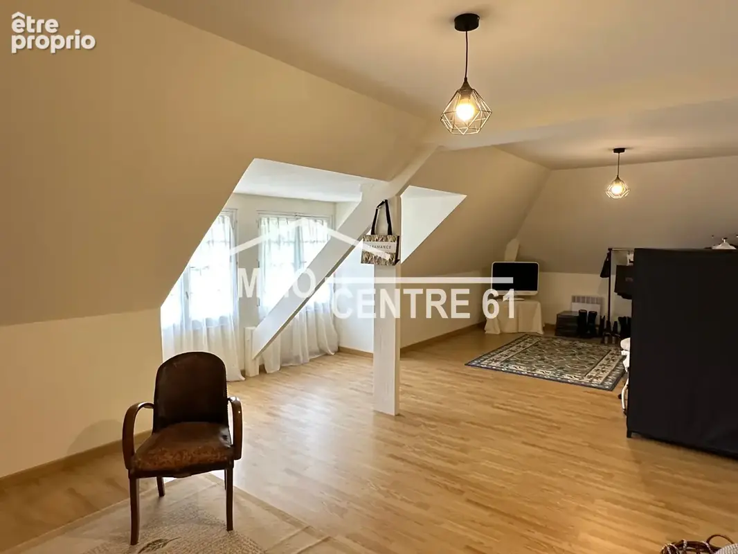 Charmante maison de 5 chambres sur 1463m2 de terrain - photo 14