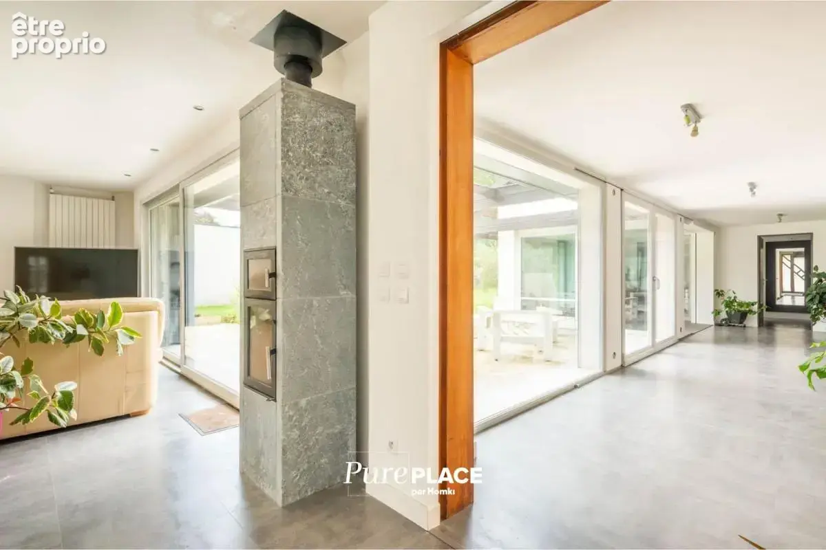 SAINTE-LUCE-SUR-LOIRE (44980) — Maison d'exception 282,50 m² SHAB — 6 chambres — Terrain 1 351 m² — DPE B — Géothermie - photo 8