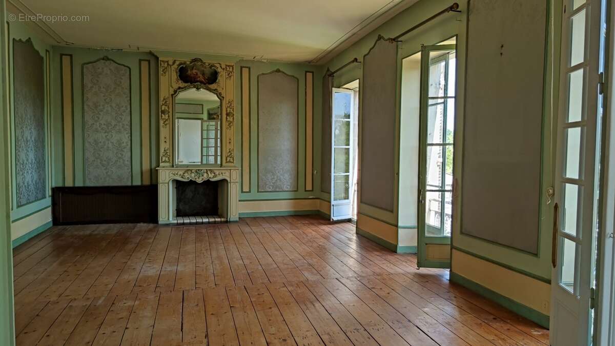 Superbe maison de maitre 7 chambres avec jardin, garage et vue sur la rivière à Saintes - photo 12