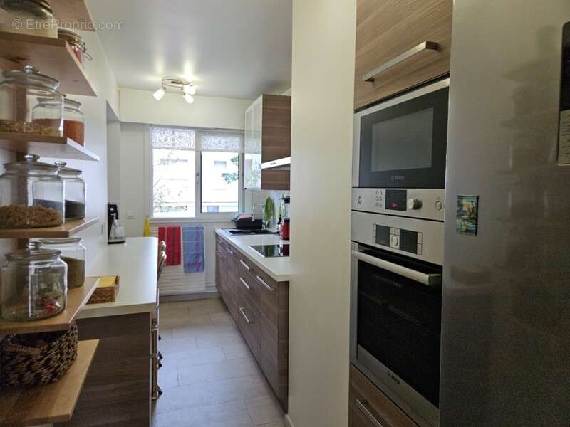 Appartement à FONTENAY-SOUS-BOIS