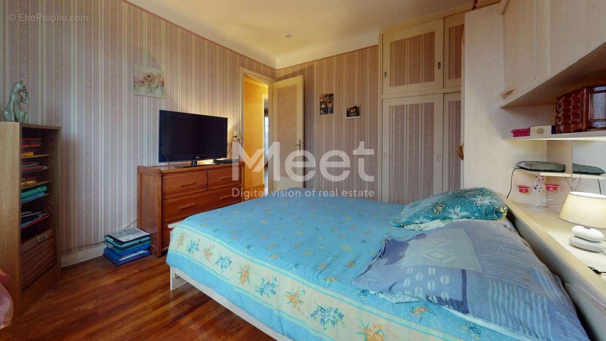 Maison à BRIENON-SUR-ARMANCON