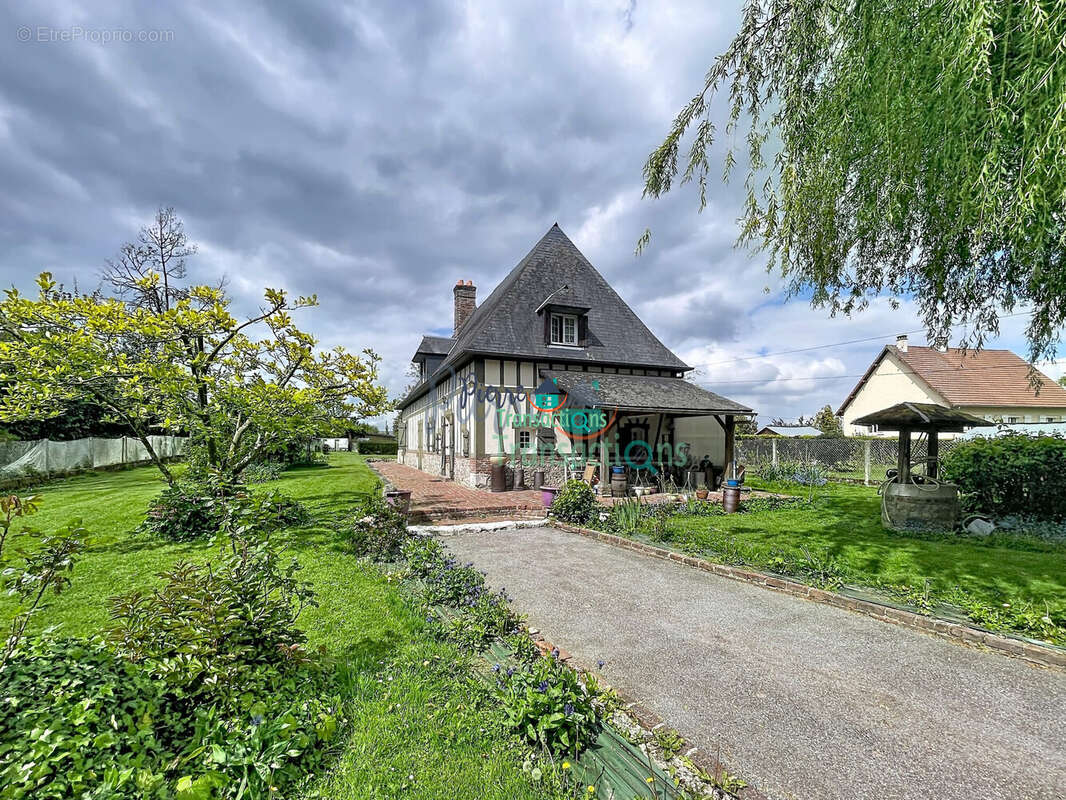 Maison à YVETOT