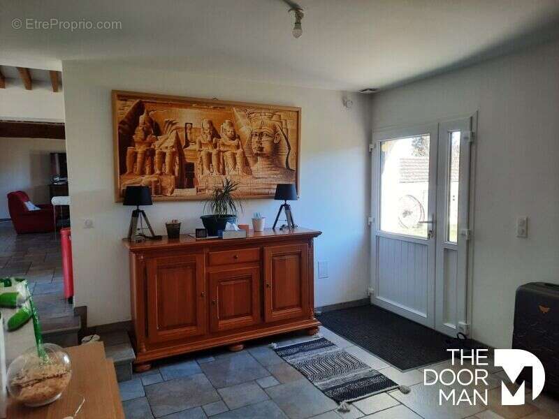 Maison à SANDARVILLE