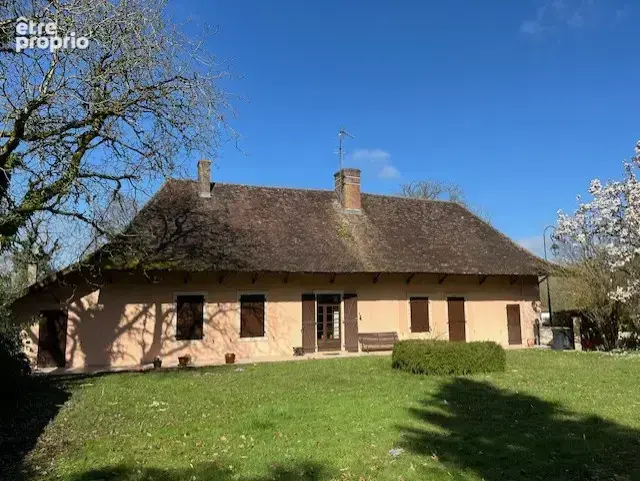 Tenement immobilier compose de deux fermes bressannes - photo 1