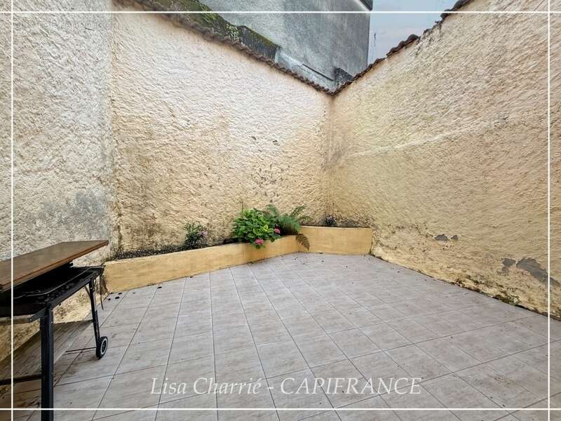Appartement à VIC-FEZENSAC