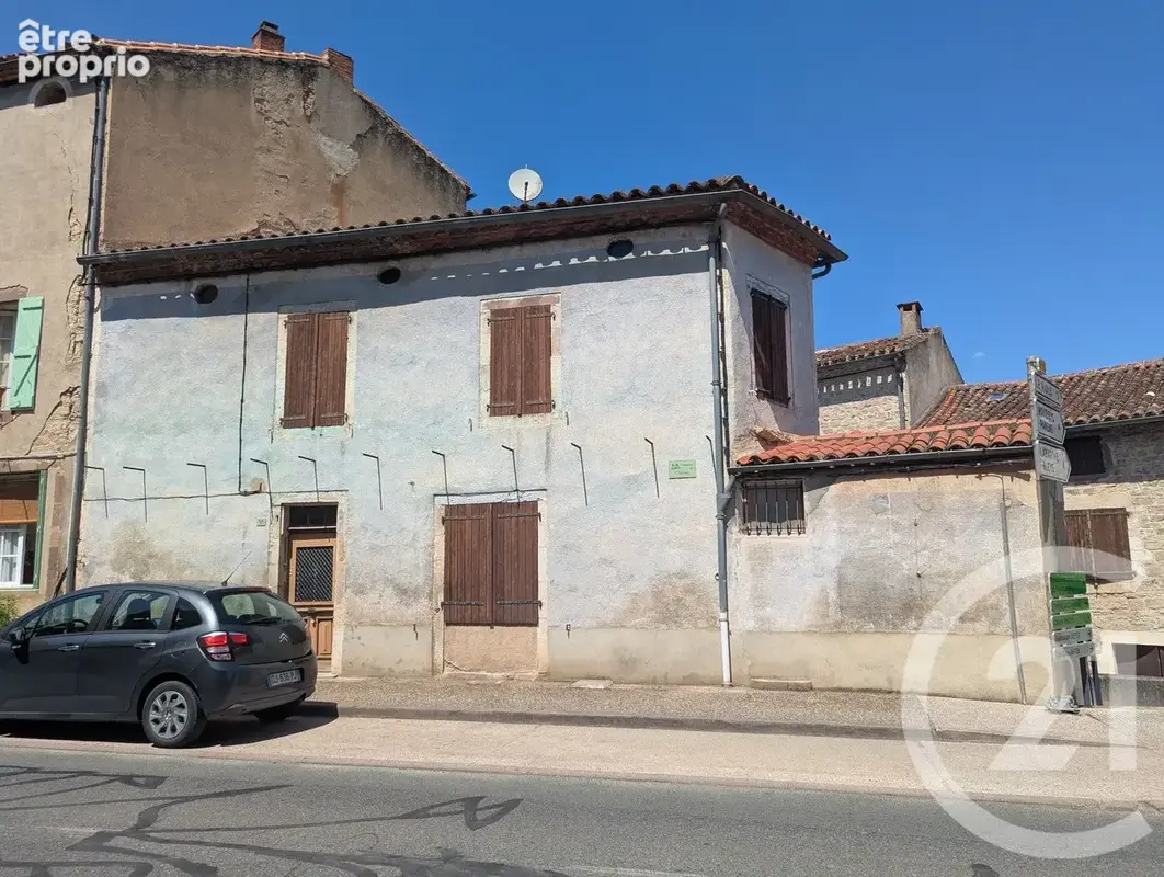 Maison à LES CABANNES