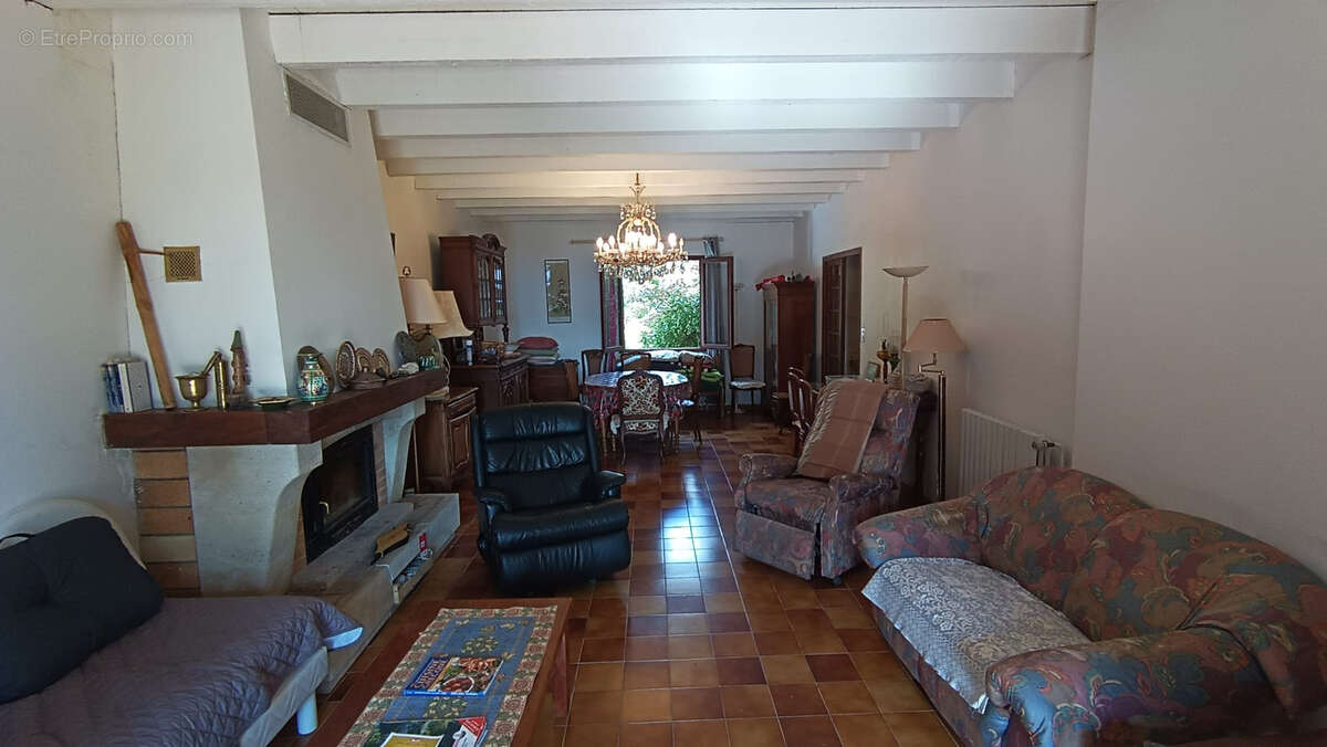 Maison à CUXAC-CABARDES