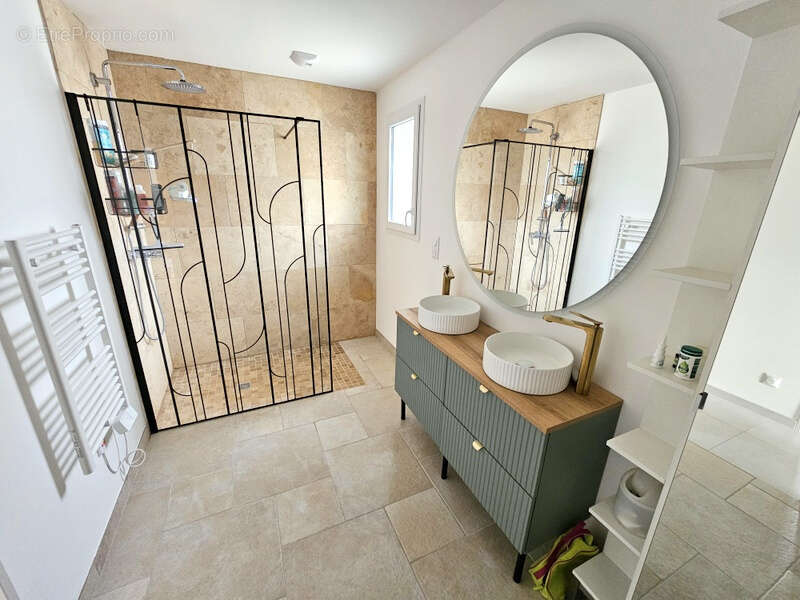 Maison à AZAY-SUR-CHER