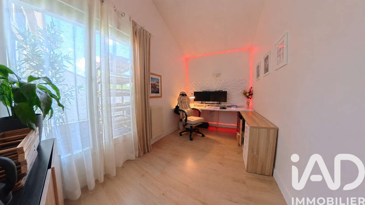 Photo 6 - Appartement à ERAGNY