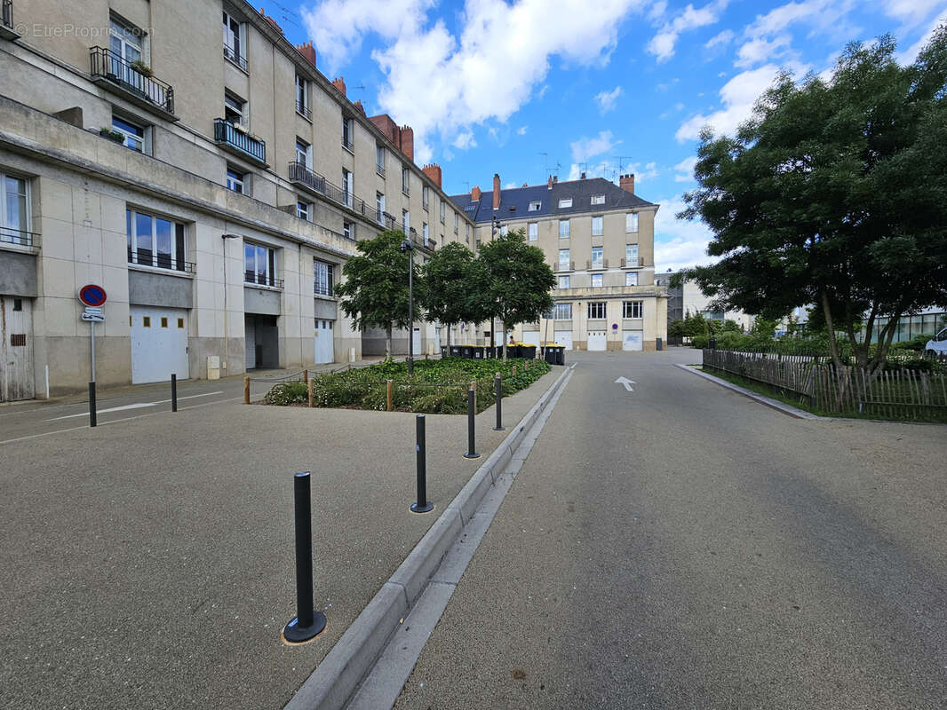 Parking à TOURS