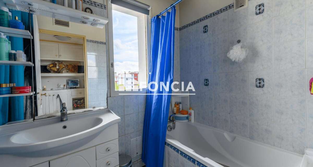 Appartement à NEUILLY-SUR-MARNE