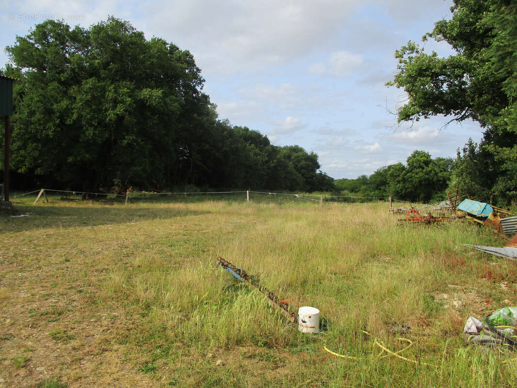 Maison à CEAUX-EN-COUHE