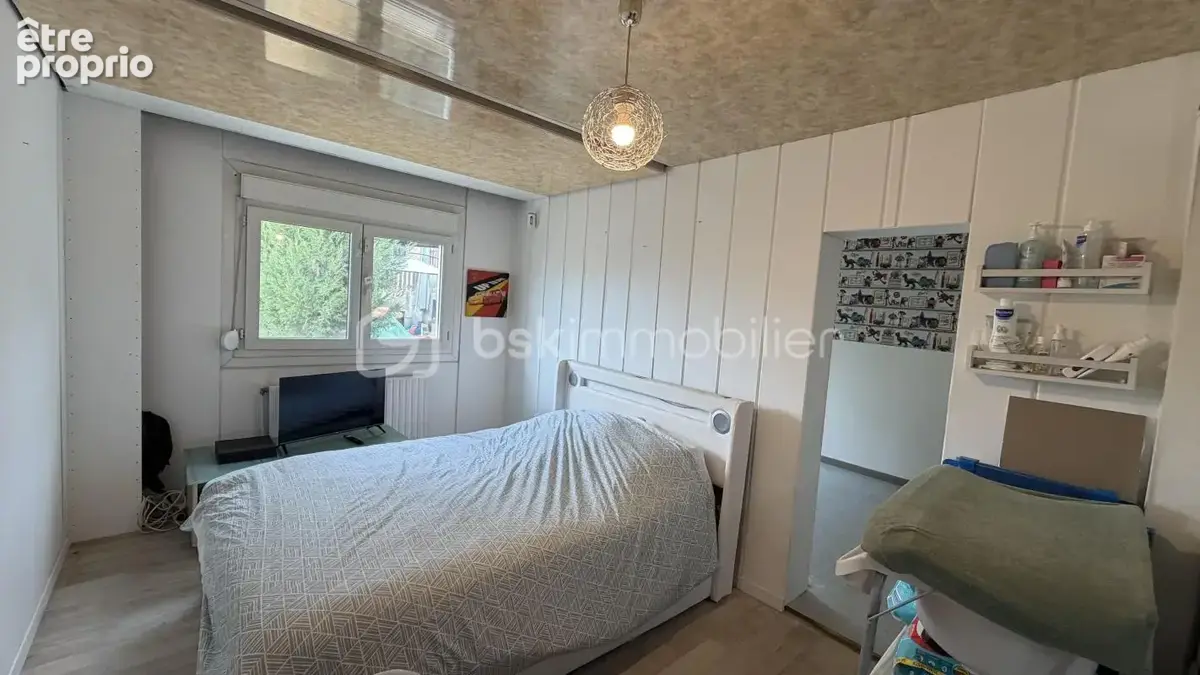 BOURG LES VALENCE - Maison plain pied 4 chambres - photo 5