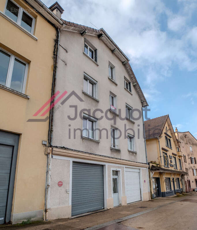 Appartement à CHAMPAGNOLE