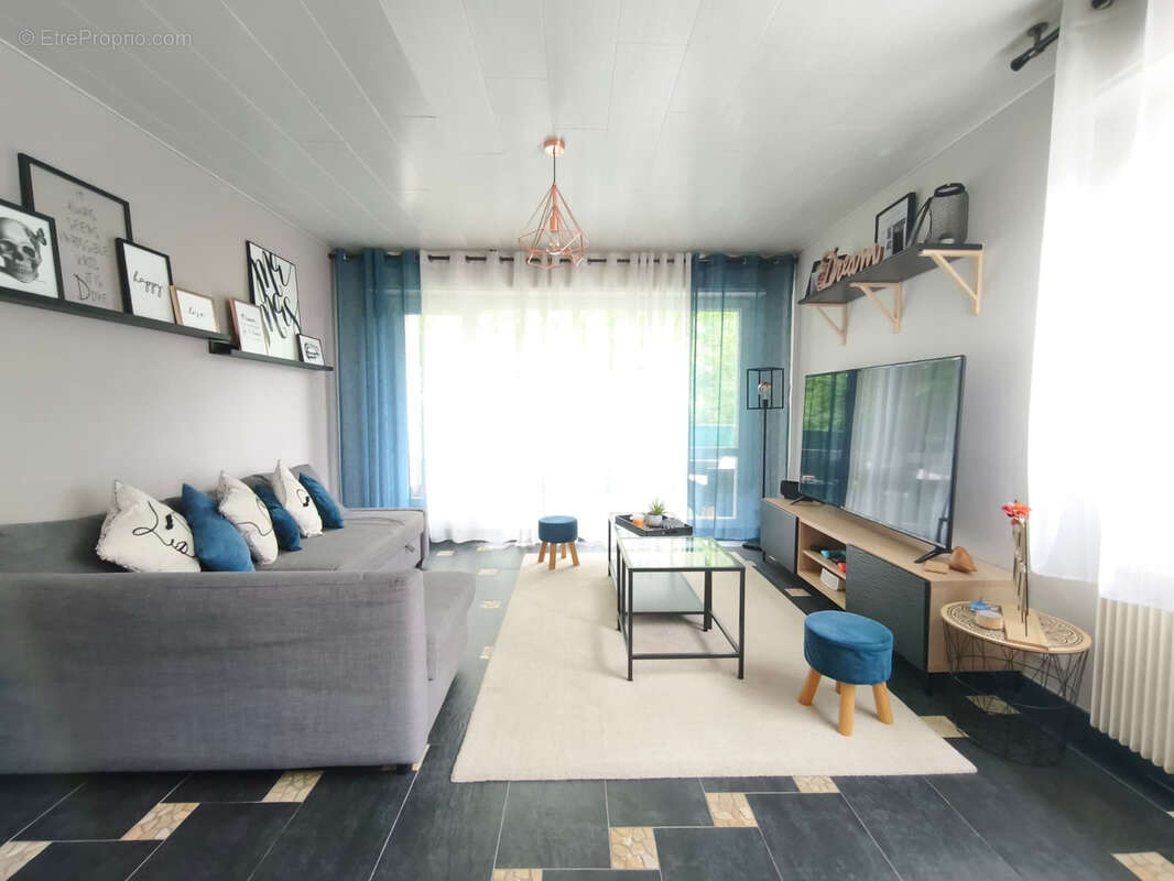 Appartement à ARPAJON