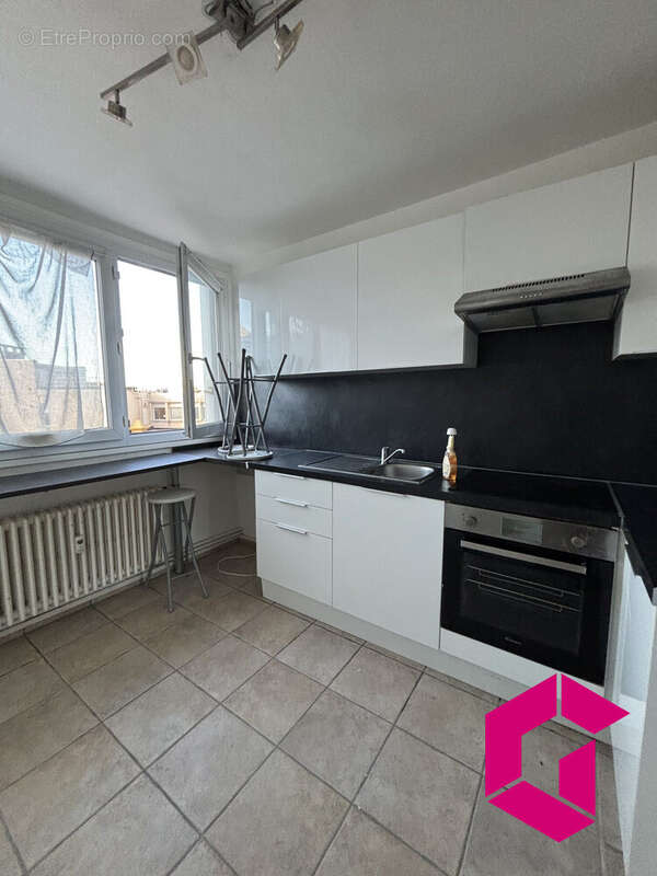 Appartement à SAINT-ETIENNE
