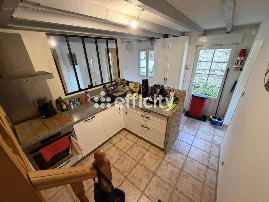 Maison à VOEUIL-ET-GIGET