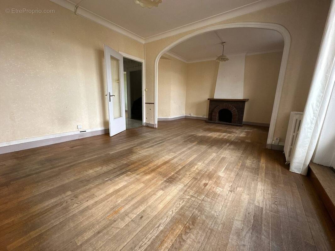 Maison à CLERMONT-FERRAND