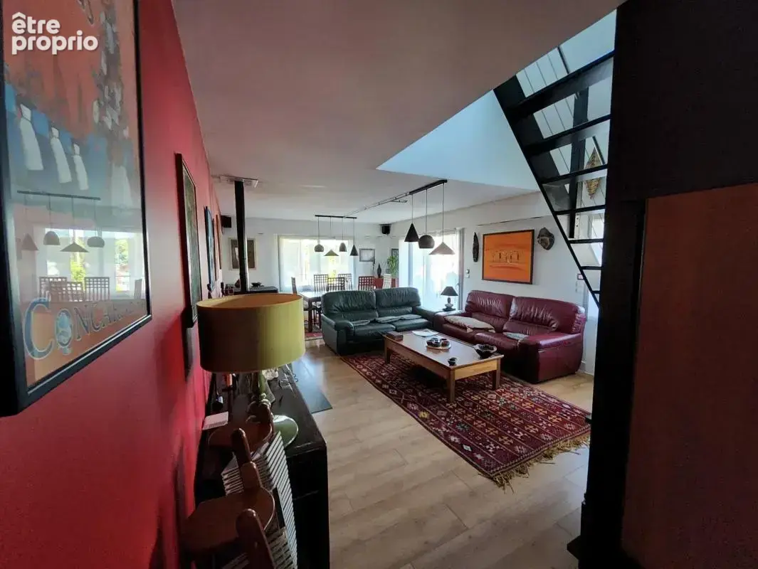 Maison T6 sur Jardin paysagé de 430m² - photo 4