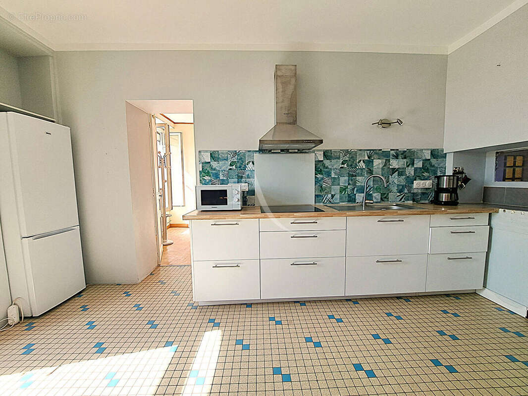 Maison à SAINT-LAURENT-SUR-SEVRE