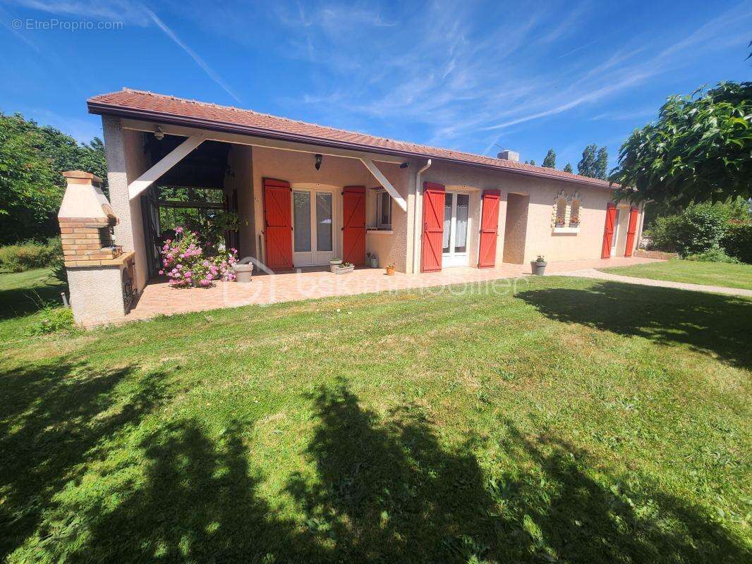 Maison à ROUILLE