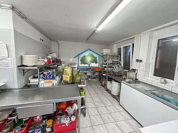 MULHOUSE ENVIRONS (68) Restaurant 460m² et Appartement 118m² sur 9,8 ares - photo 9