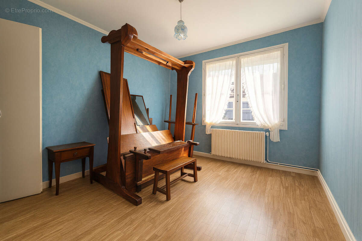 Maison à LA ROUXIERE