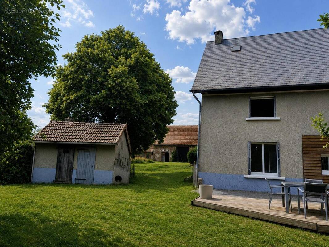 Photo 1 - Maison à EYGURANDE
