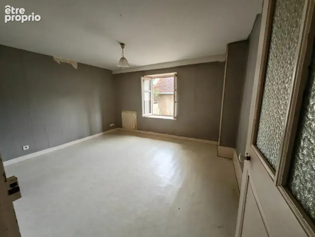 Maison de village  - roybon 128 000 e - photo 3