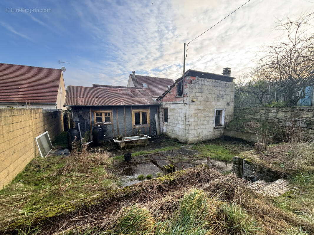 Terrain à SOISSONS