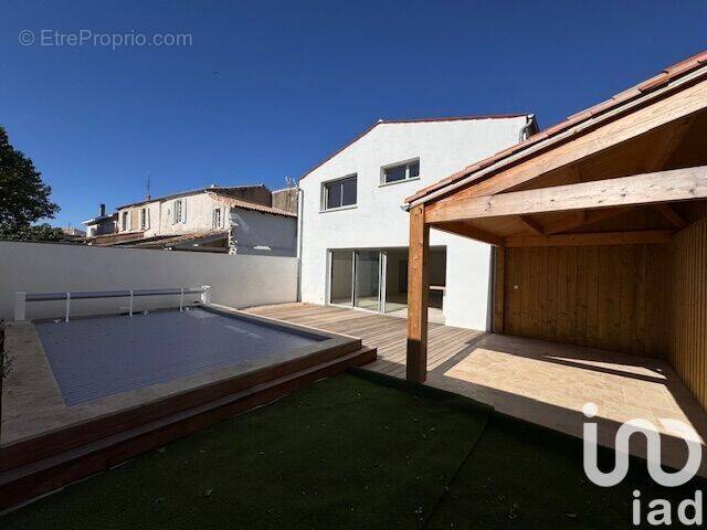 Photo 1 - Maison à LAGORD