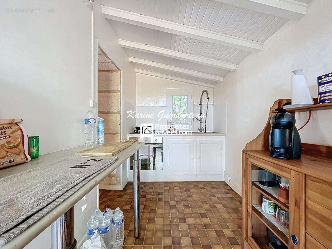 Maison à FRONSAC