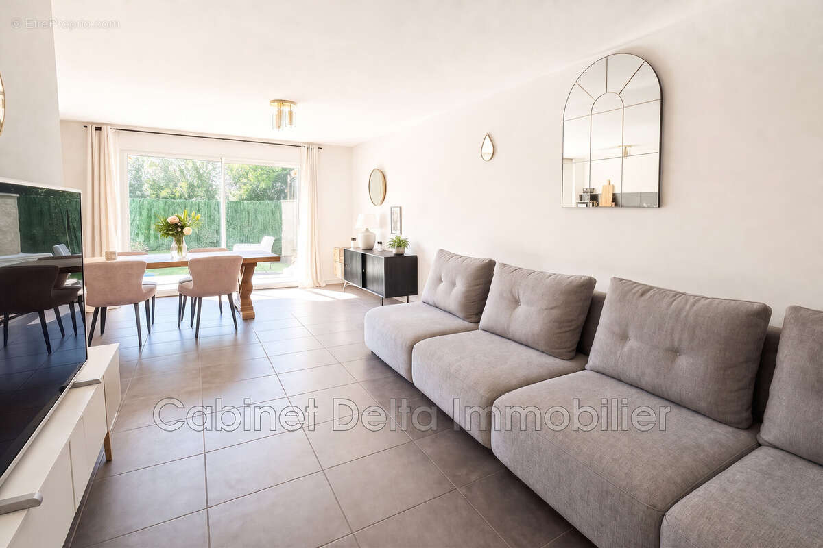 Maison 4 pièces 85 m² à vendre à Cuers (83390) - photo 2