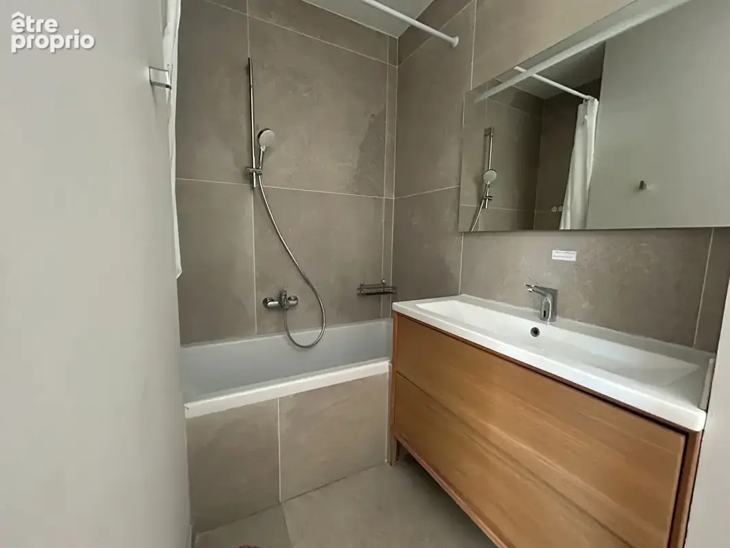 ROCBARON maison T6 avec piscine dans un champêtre au calme - photo 13