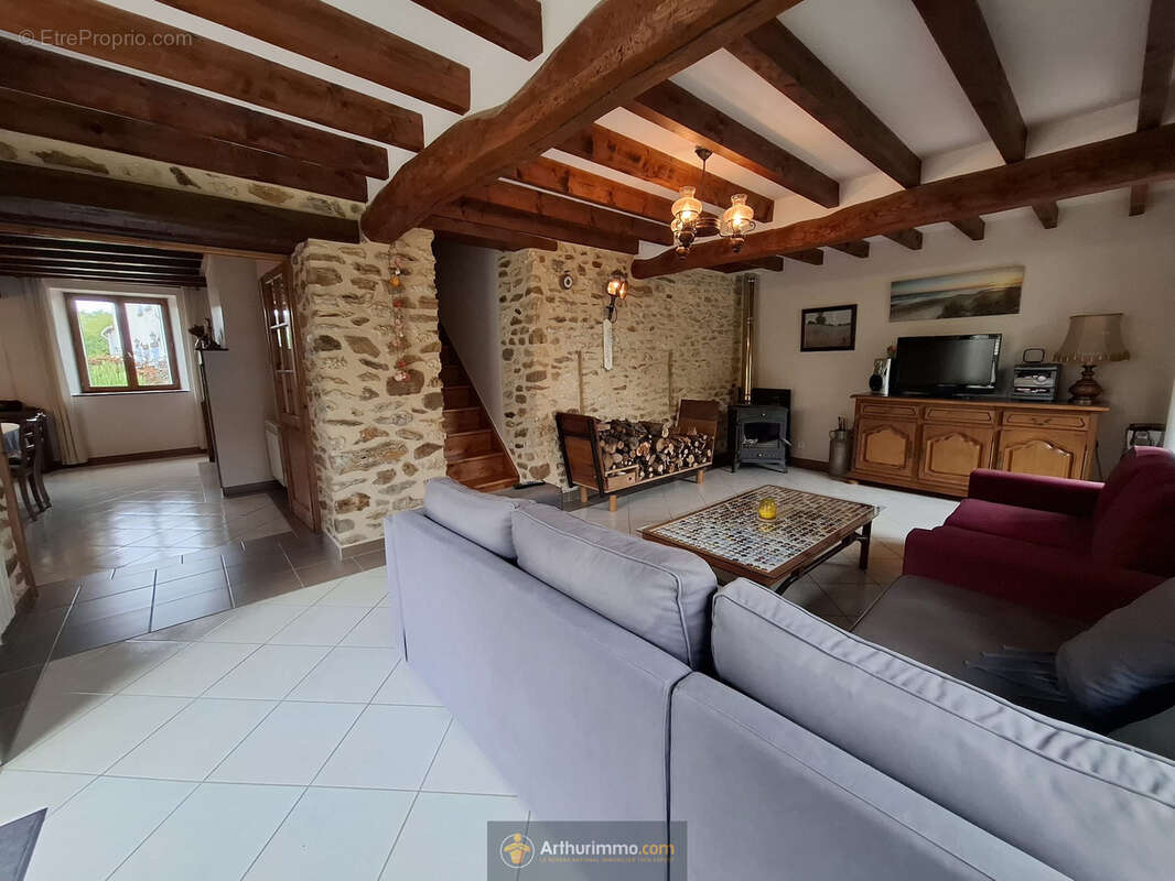 Maison à COULOMMIERS