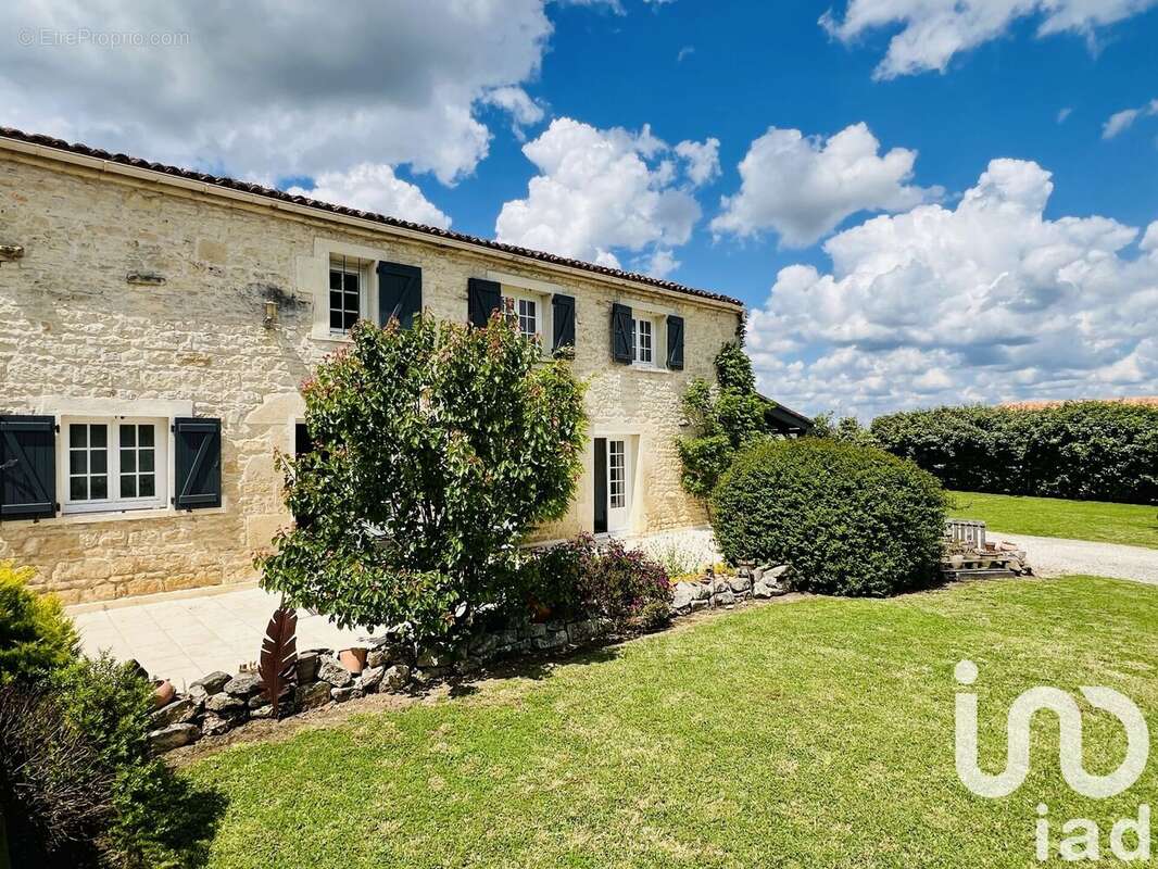 Photo 2 - Maison à LANDRAIS