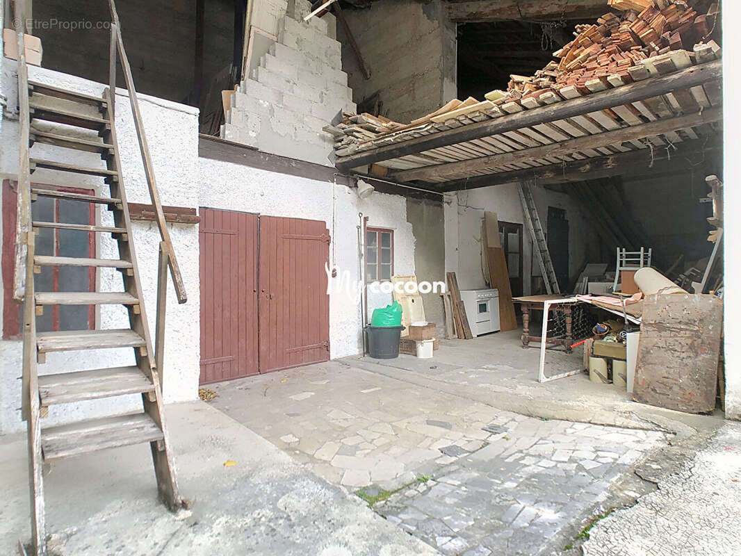 Maison à AMBERIEU-EN-BUGEY