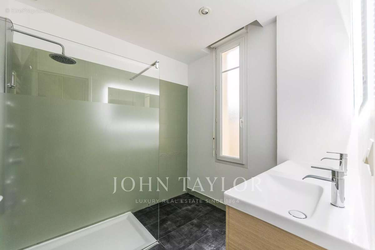 Maison à LE BOUSCAT