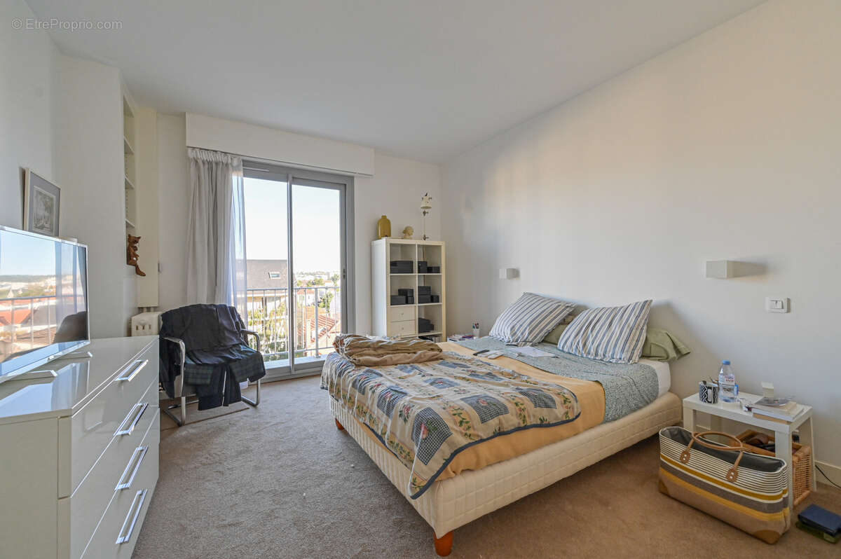 Appartement à SAINT-MAUR-DES-FOSSES