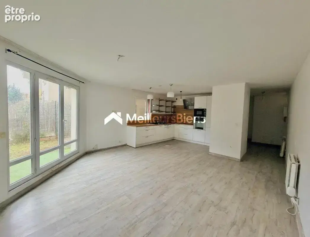 Appartement T4 de 81 m² au Mée-sur-Seine avec jardinet - photo 7