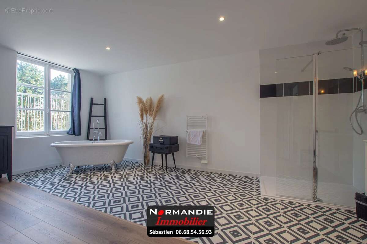 Maison à SAINT-VALERY-EN-CAUX